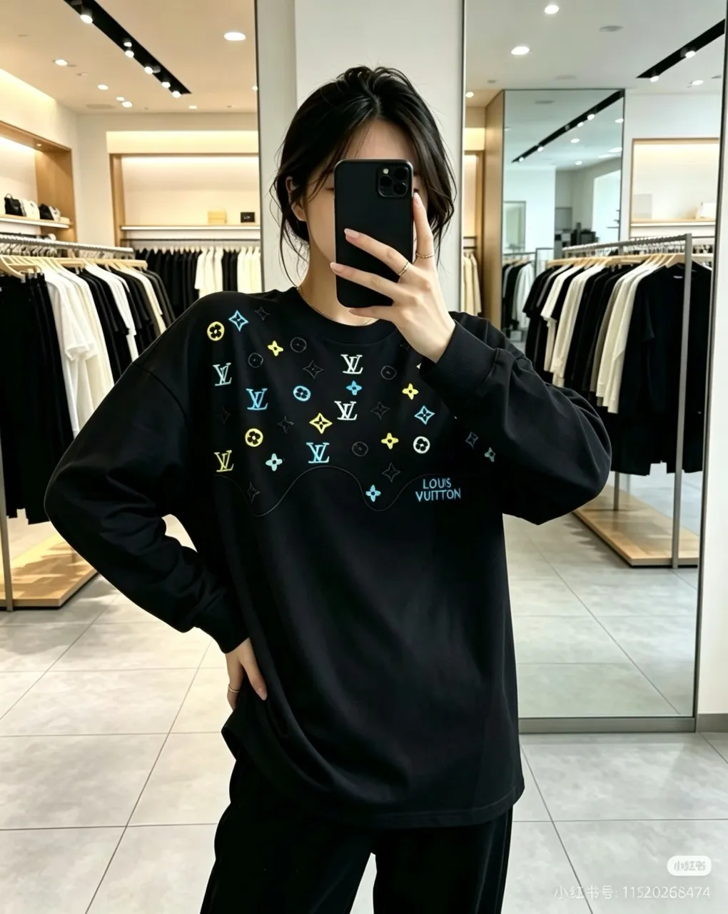 Louis Vuitton/ T